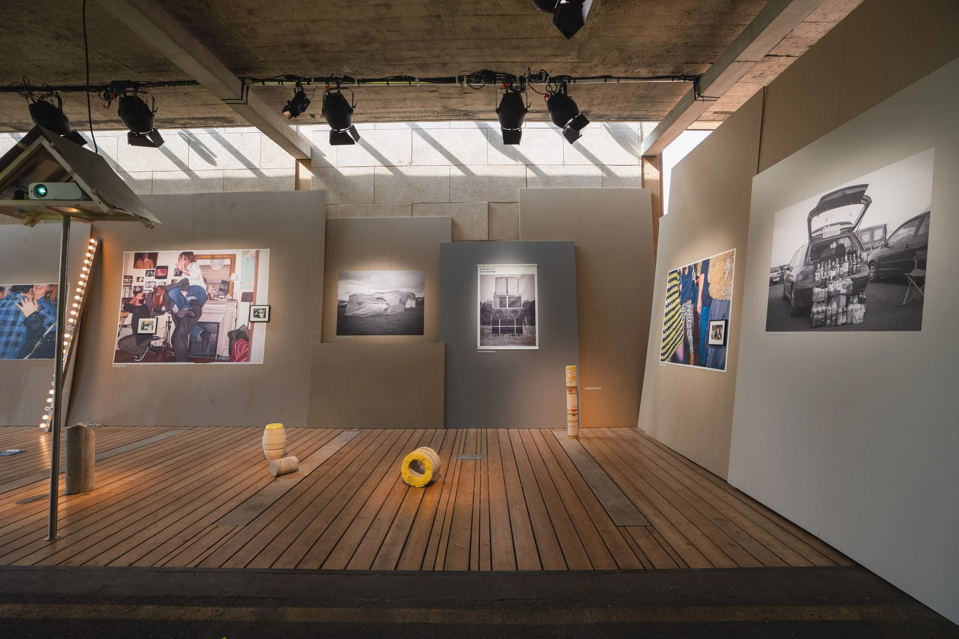 Exposition L'envers de la f&ecirc;te (waao)